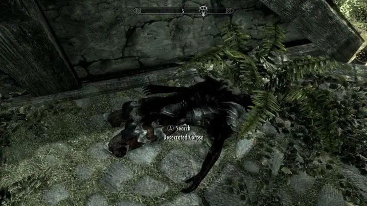 where can you store stuff in skyrim